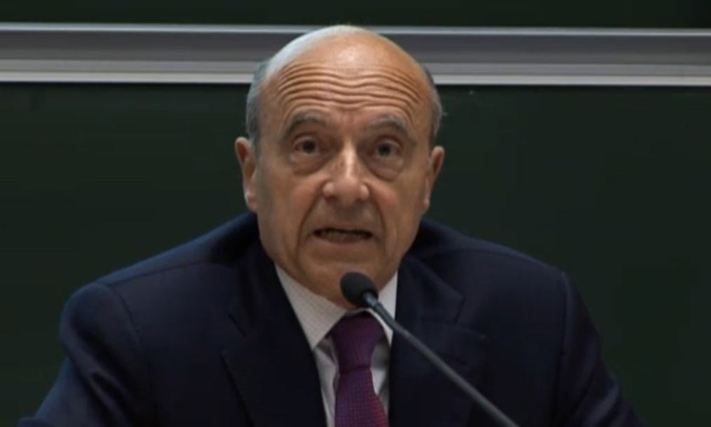 Alain Juppé au Forum europe du Cnam Alain Juppé au Forum europe du Cnam