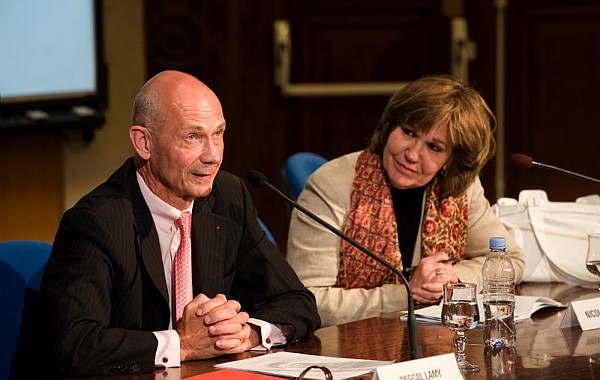 Pascal Lamy, invité de Nicole Gnesotto au Cnam Pascal Lamy, invité de Nicole Gnesotto au Cnam