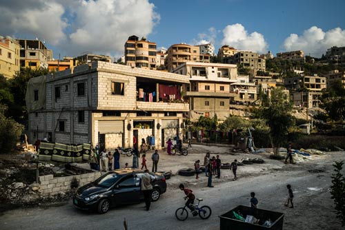 L’abri collectif de SouleimanOun, district de Saida, Liban, septembre 2014 ©Edouard Elias/PU-AMI